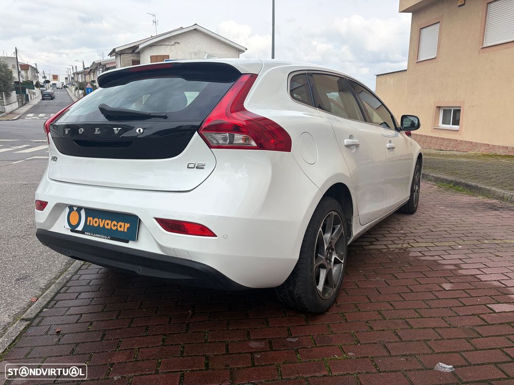 Volvo V40 D2 Ocean Race - 6