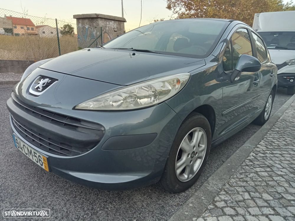 Peugeot 207 1.4 HDi Premium - 1