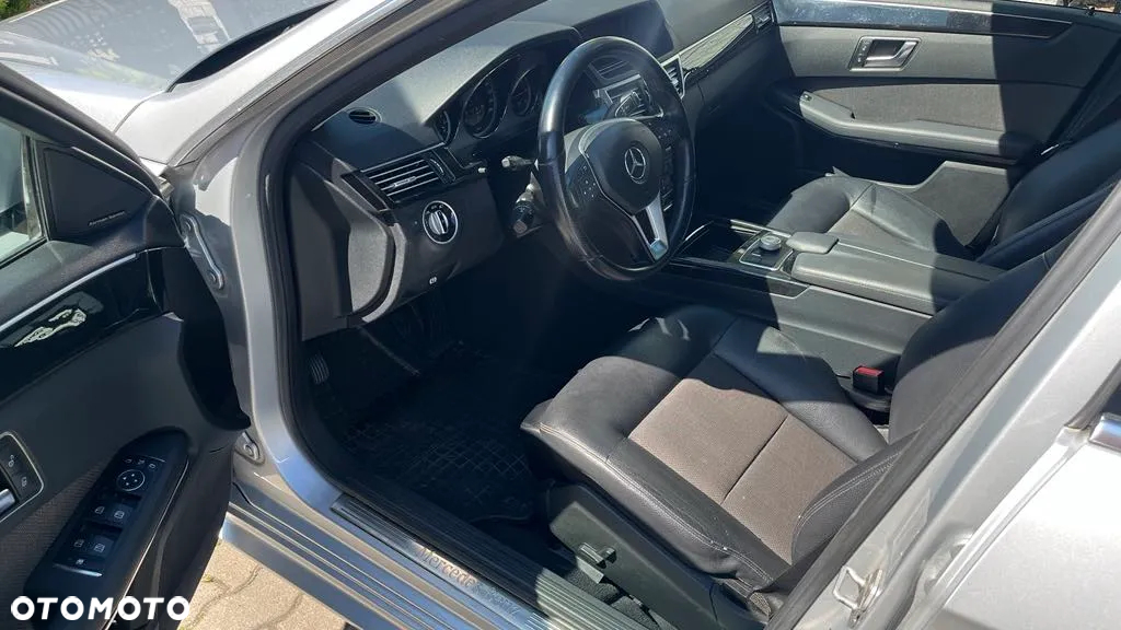 Mercedes-Benz Klasa E 250 CDI 4-Matic BlueEff Elegance - 5