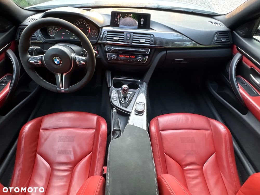 BMW M4 - 13