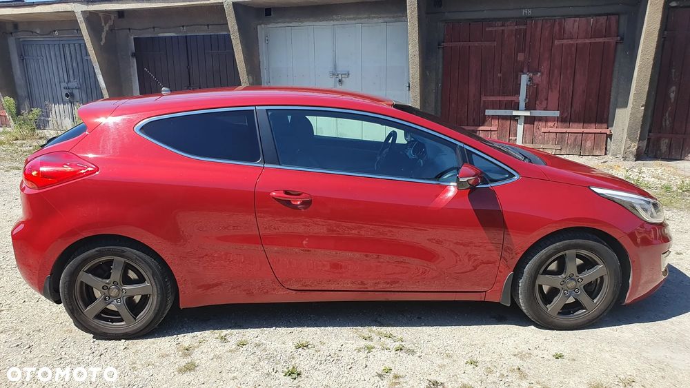 Kia ProCeed 1.6 GDI L - 10