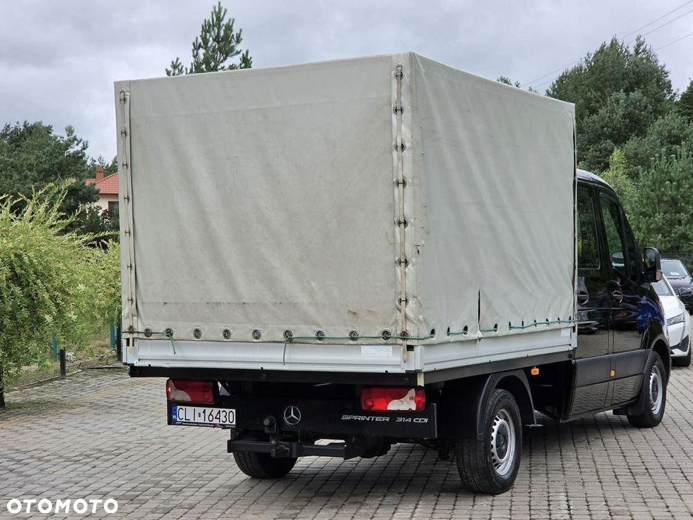 Mercedes-Benz Sprinter - 4