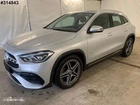 Mercedes-Benz GLA 220 d 4Matic 8G-DCT Edition AMG Line - 10