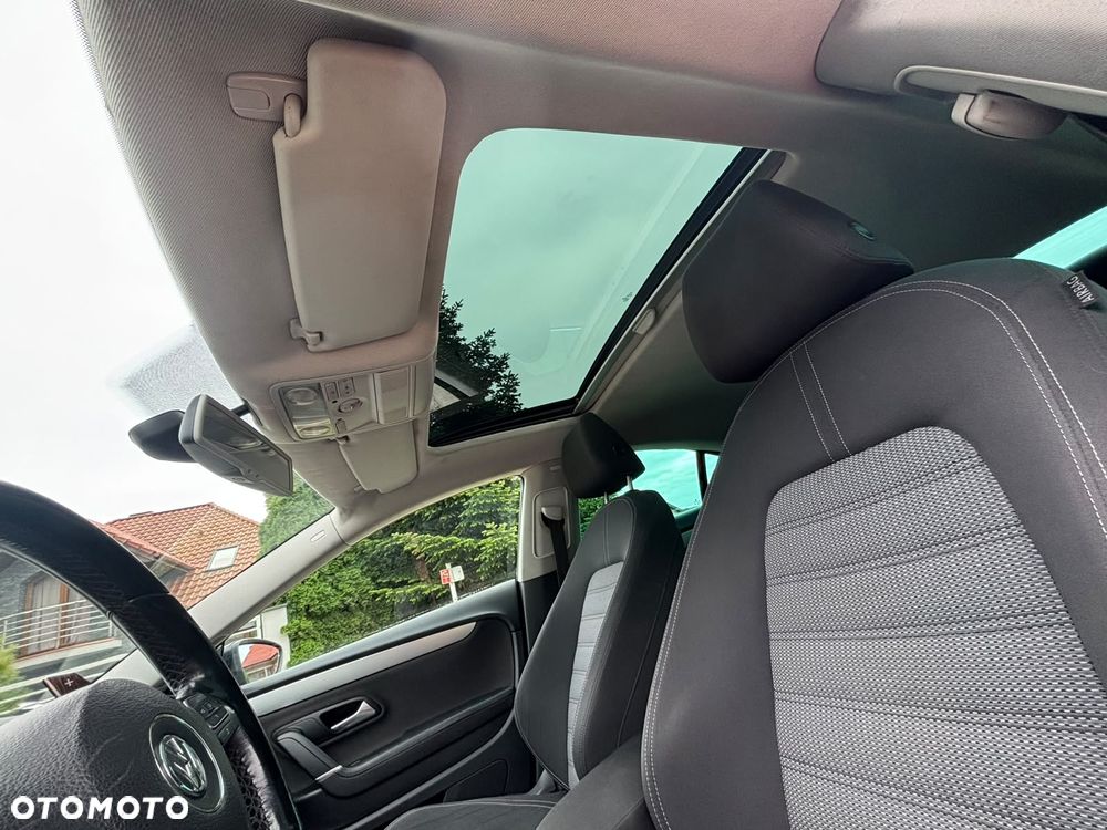 Volkswagen Passat - 10