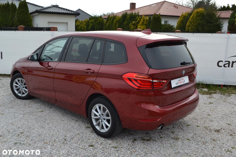 BMW Seria 2 218i GT - 11