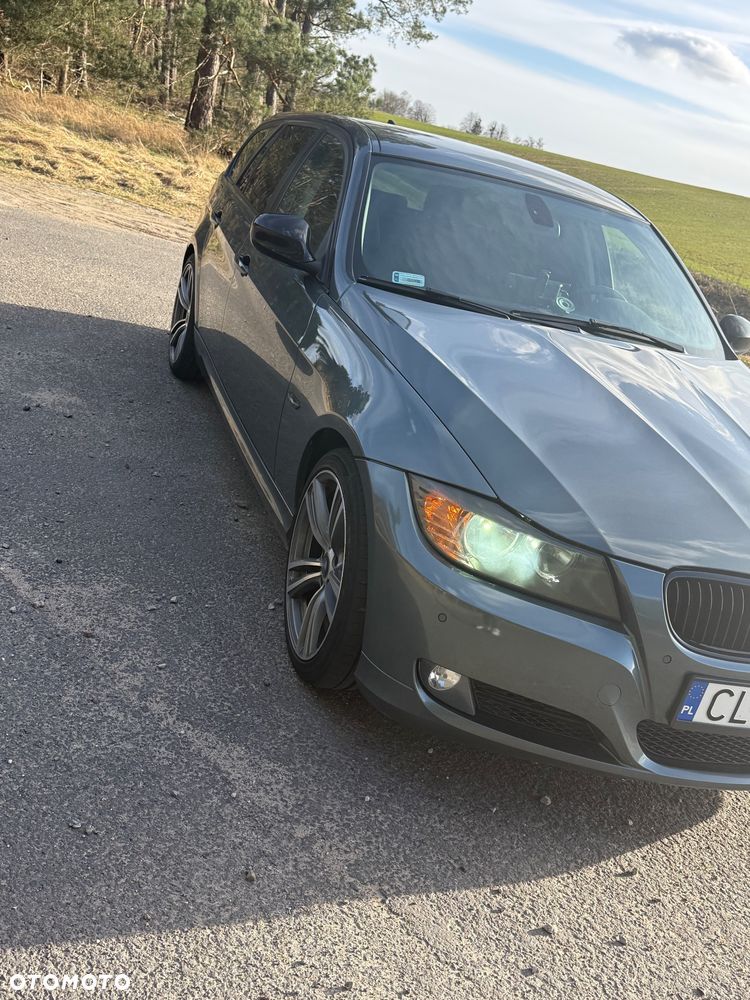 BMW Seria 3 318d - 4