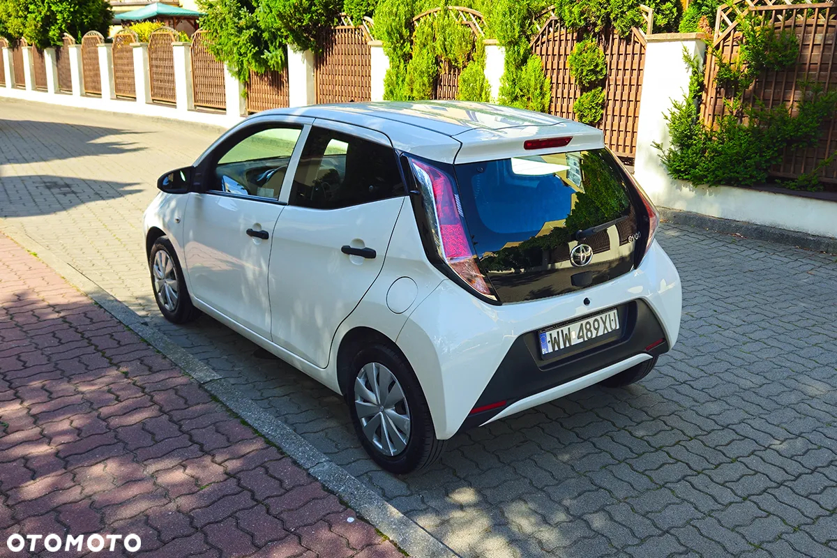 Toyota Aygo 1.0 VVT-i Sprint EU6 - 4