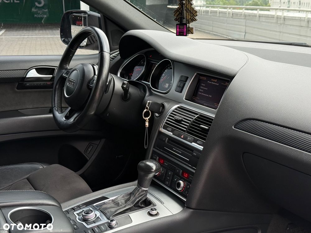 Audi Q7 - 13