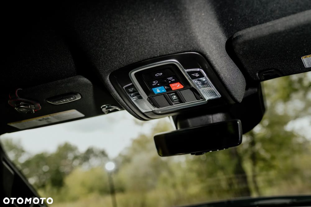 RAM 1500 5.7 Crew Cab Limited - 29