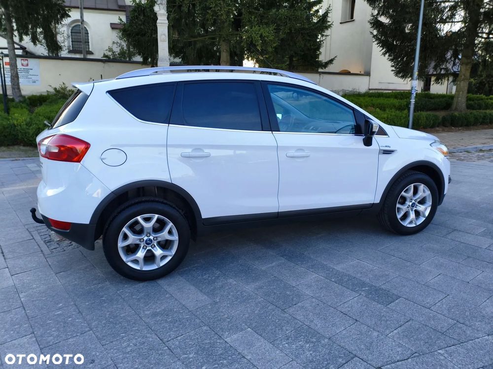 Ford Kuga 2.0 TDCi 4x4 Titanium - 20