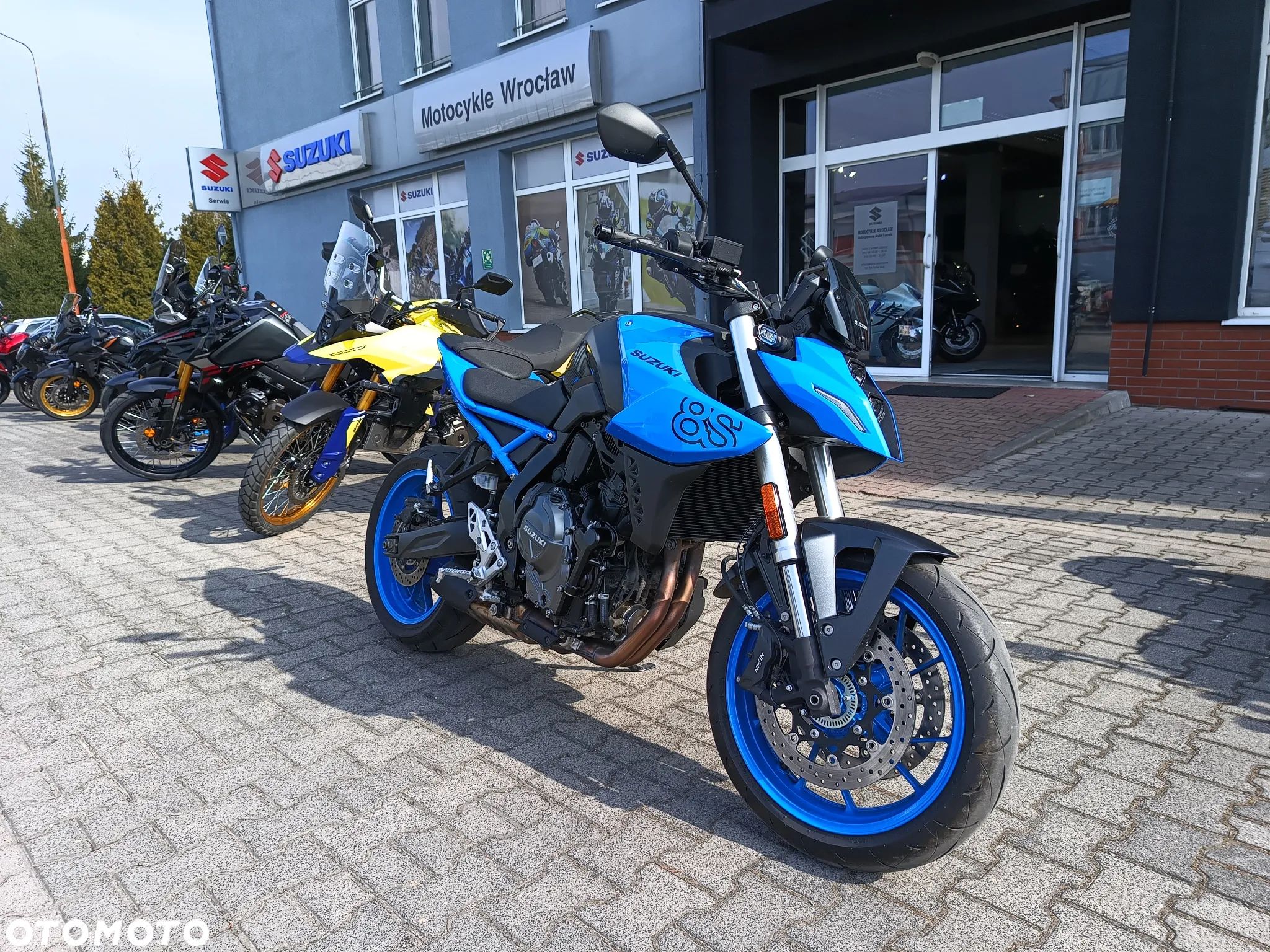 Suzuki GSX - 1