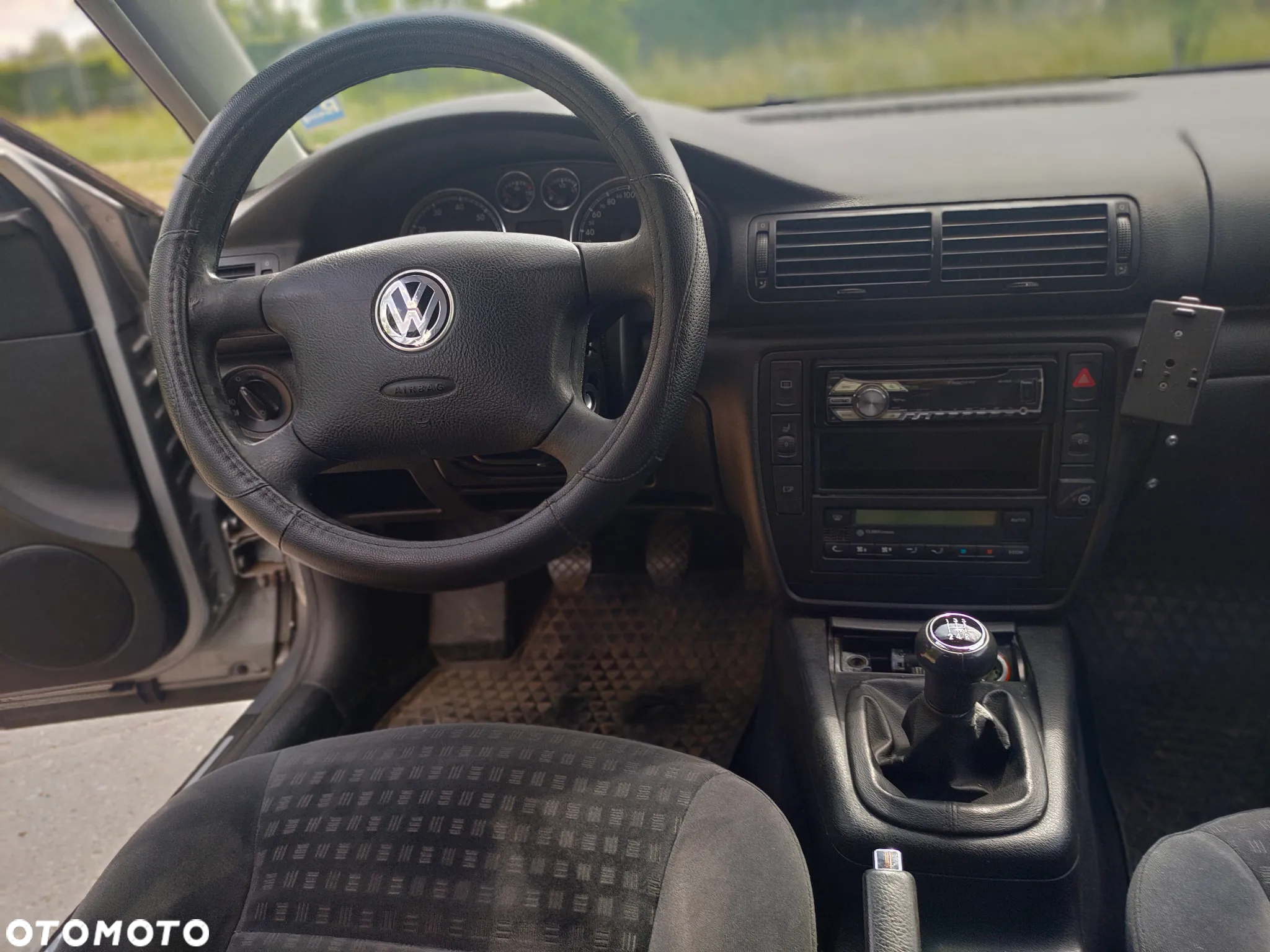 Volkswagen Passat 2.0 Comfortline - 13
