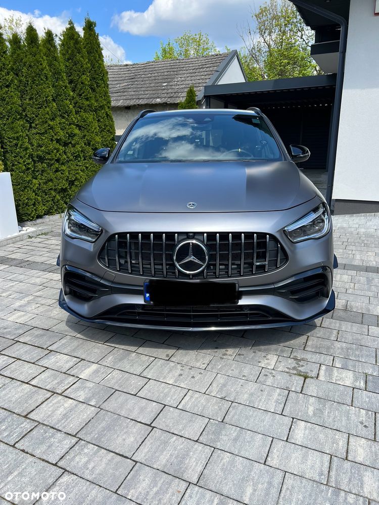Mercedes-Benz GLA AMG 45 S 4-Matic+ - 2