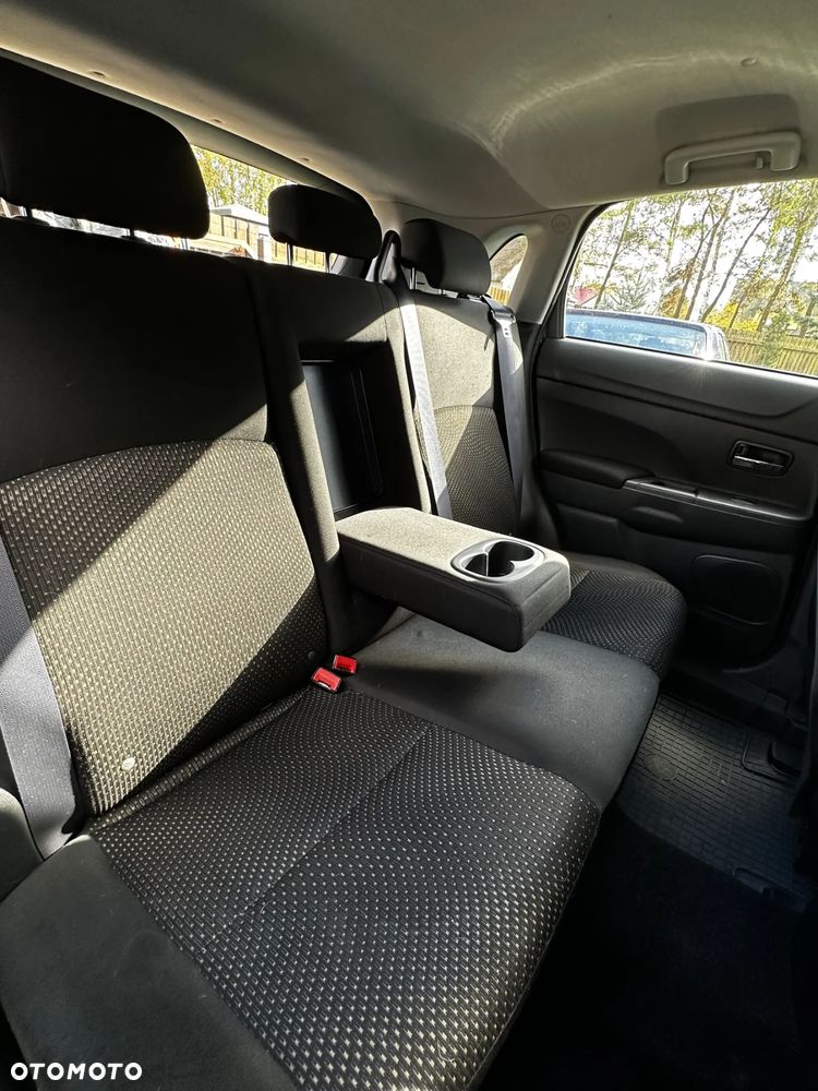 Mitsubishi ASX 1.6 Active - 13