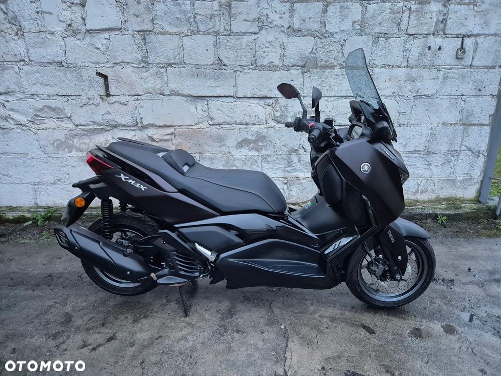 Yamaha X-max - 1