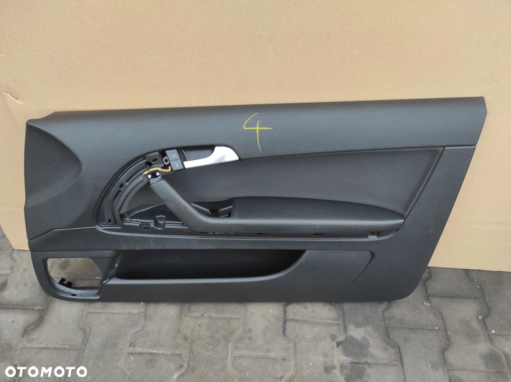 BOCZEK PASAŻERA PRAWY AUDI A3 8P 3 DRZWI  WYSYŁKA !!!!!!! - 2