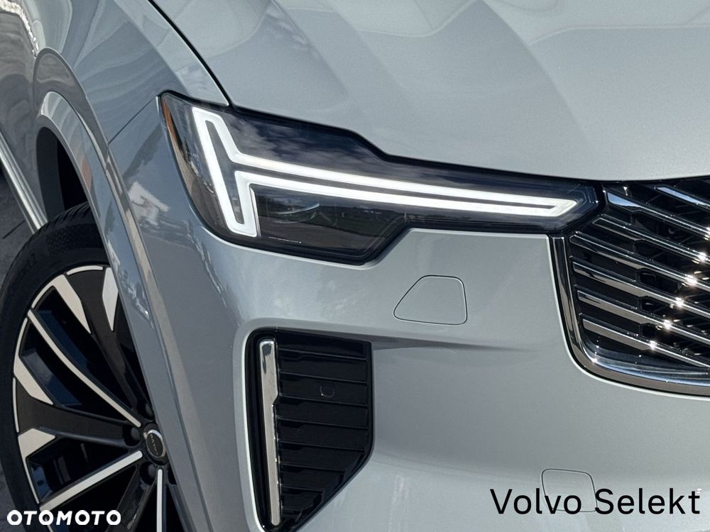 Volvo XC 90 - 38