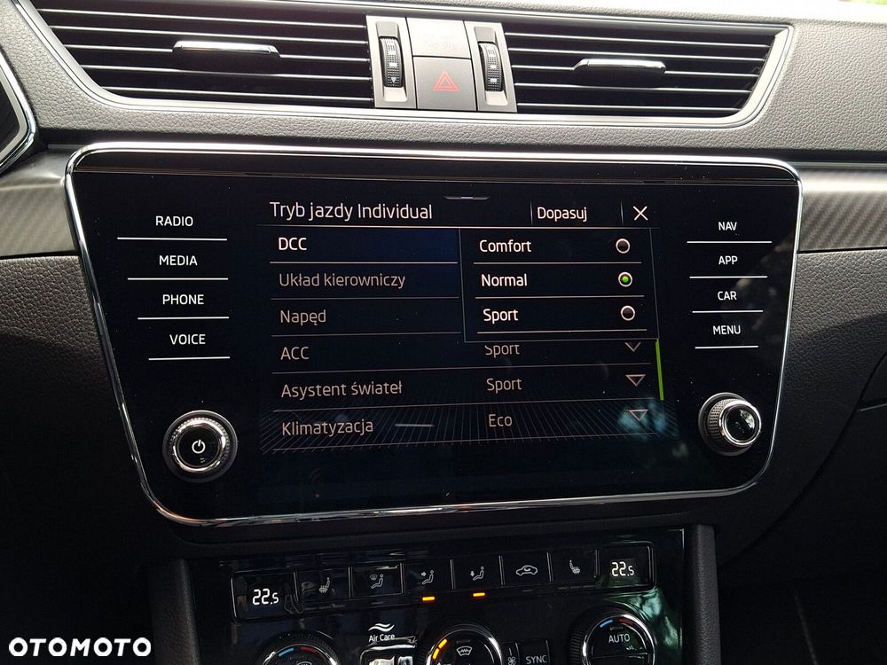 Skoda Superb 2.0 TDI SCR 4x4 Sportline DSG - 37