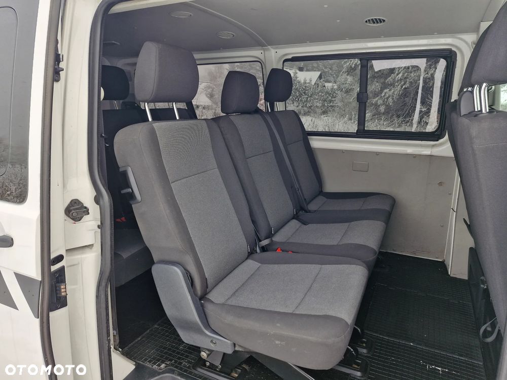 Volkswagen Transporter L2H1 Plus Trendline - 10