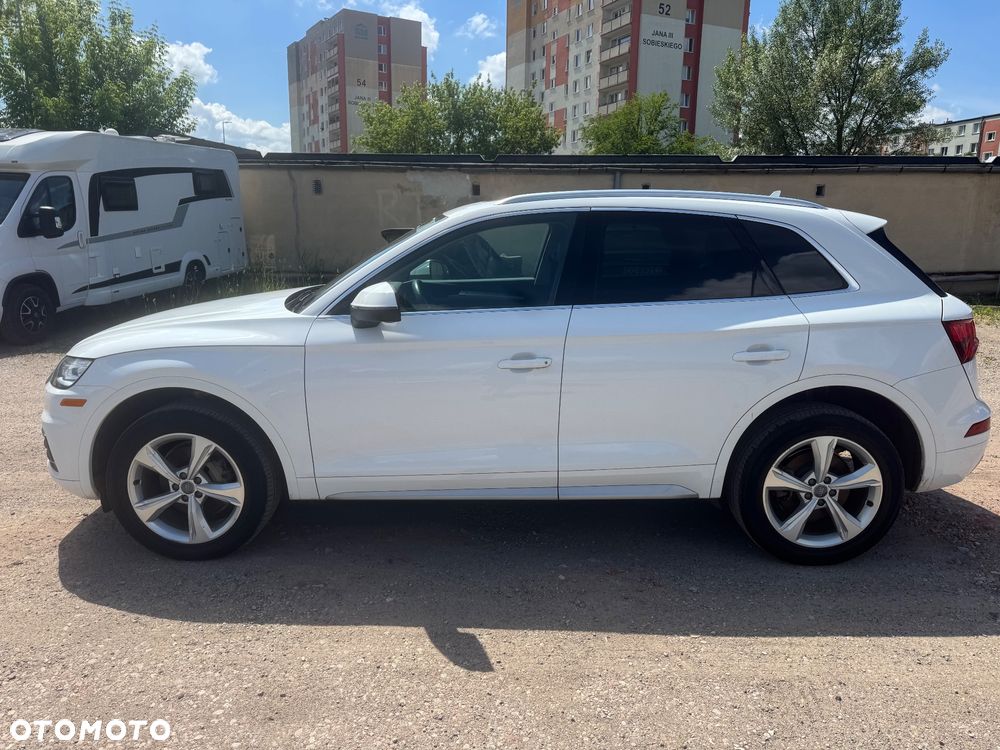 Audi Q5 2.0 TFSI Quattro S tronic design - 2