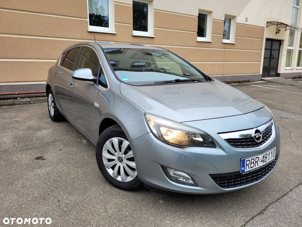 Opel Astra 1.4 Turbo Cosmo - 3