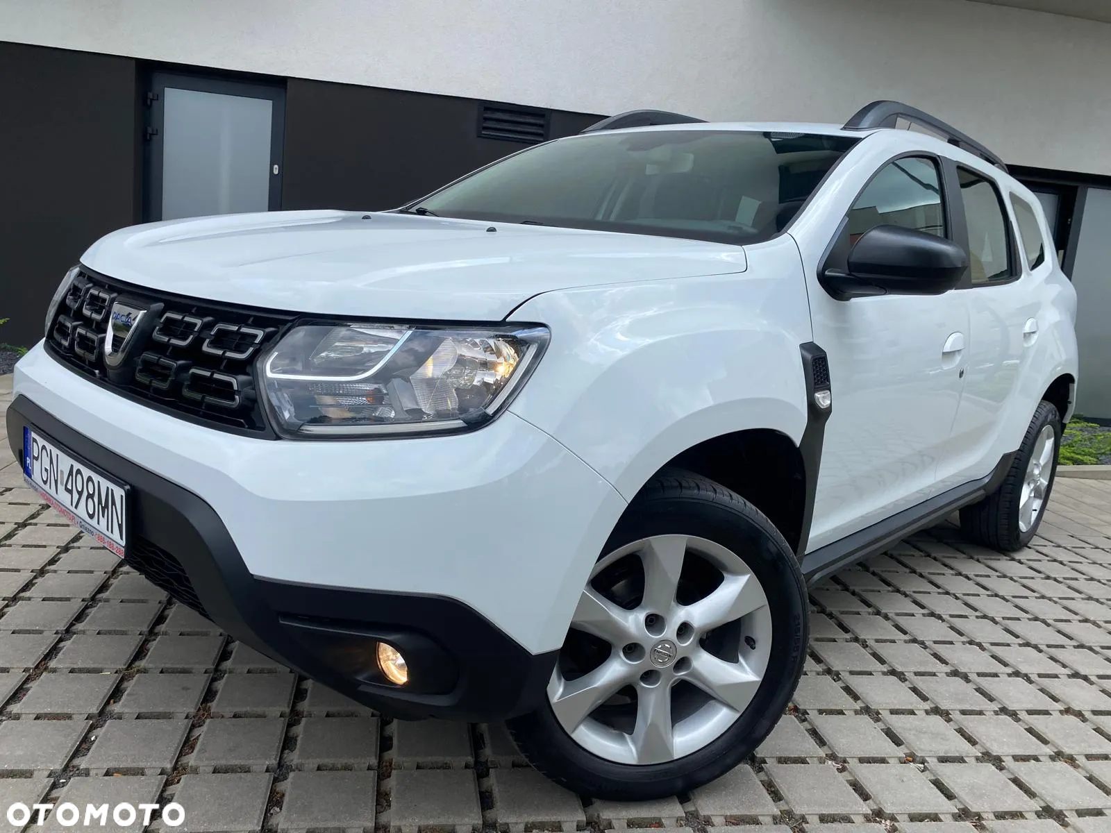 Dacia Duster 1.6 SCe Laureate S&S - 2