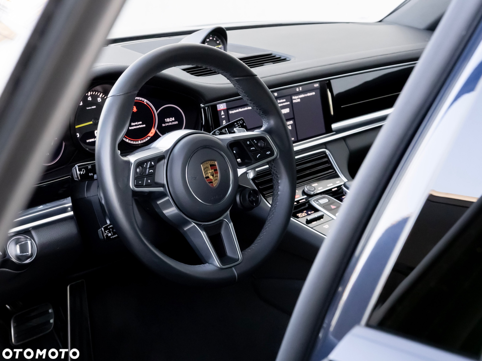 Porsche Panamera 4 10 Years Edition - 19