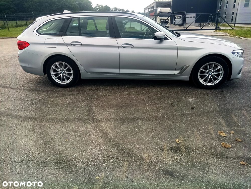 BMW Seria 5 520d Efficient Dynamics - 4