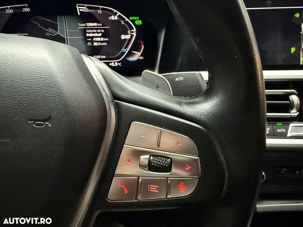 BMW Seria 3 320i AT - 22