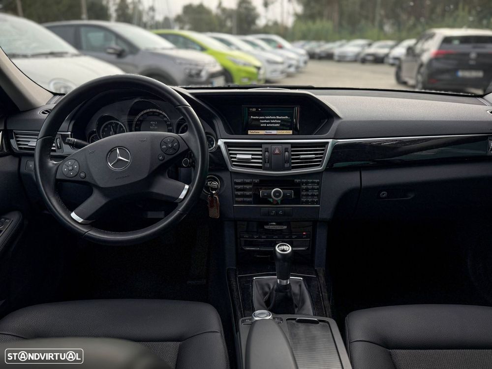 Mercedes-Benz E 250 CDi Avantgarde BlueEfficiency - 22