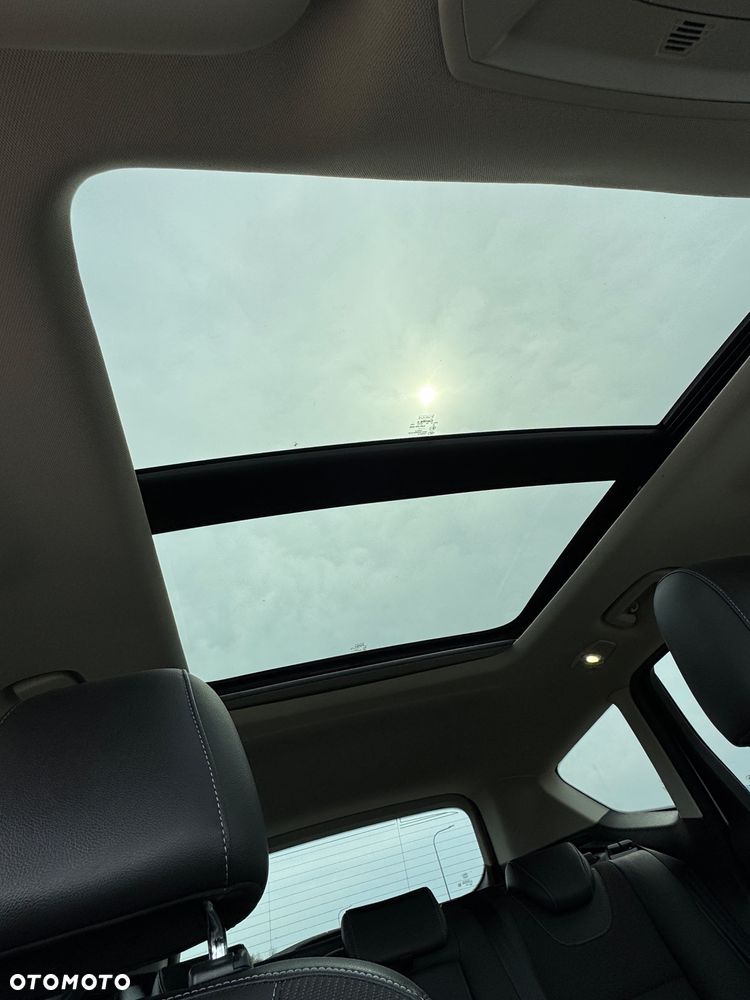 Ford Kuga 2.0 TDCi 2x4 Individual - 11