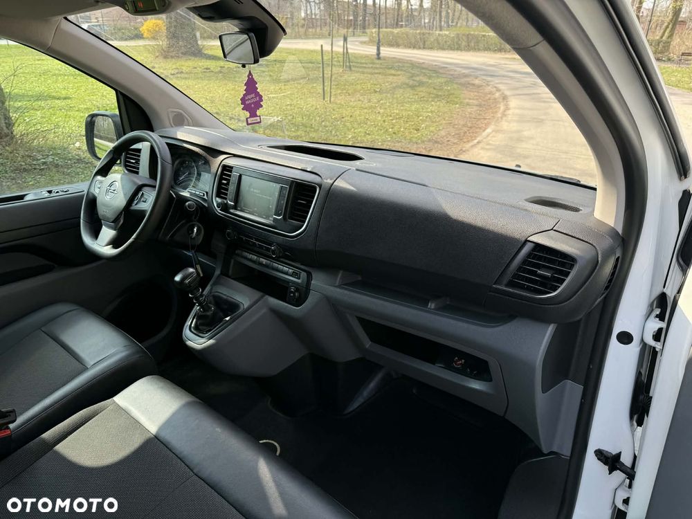 Opel Vivaro - 20