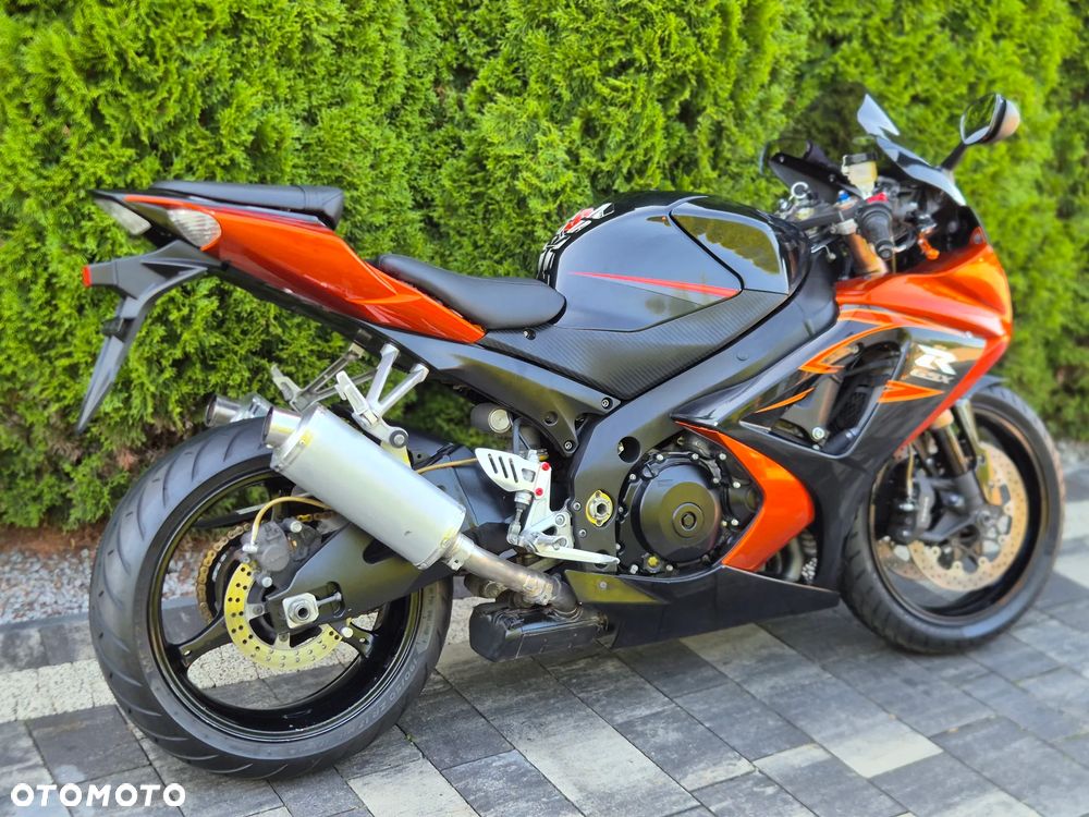 Suzuki GSX-R - 3