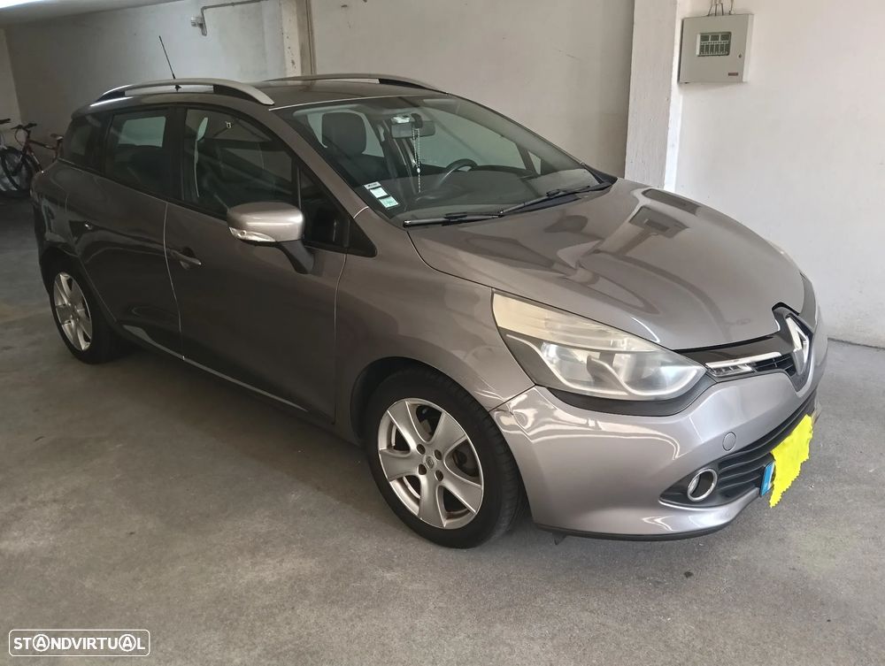 Renault Clio Sport Tourer 1.5 dCi - 4