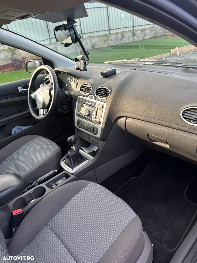 Ford Focus - 14