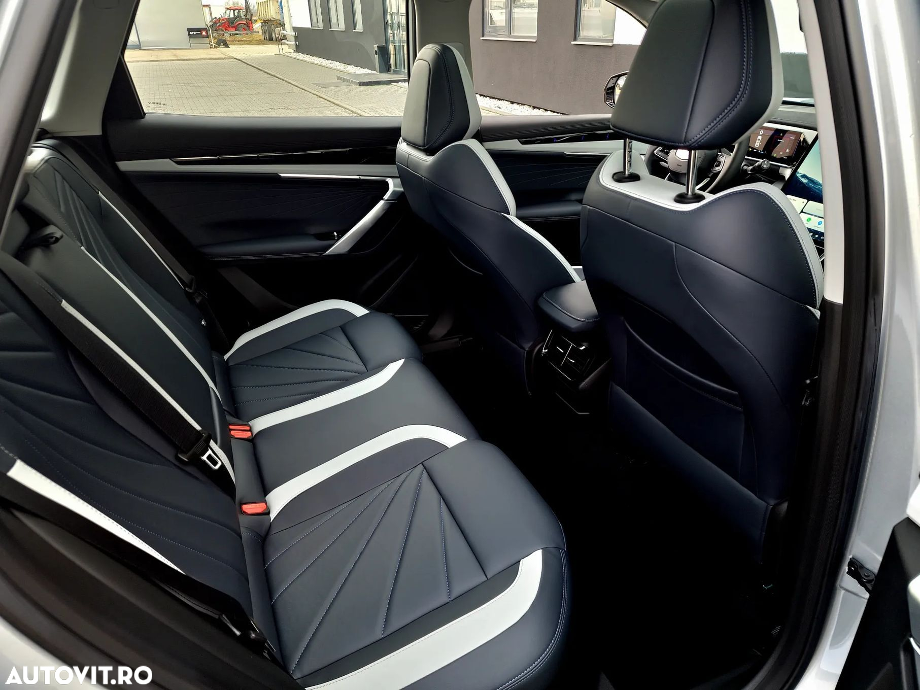 Geely Starray - 14