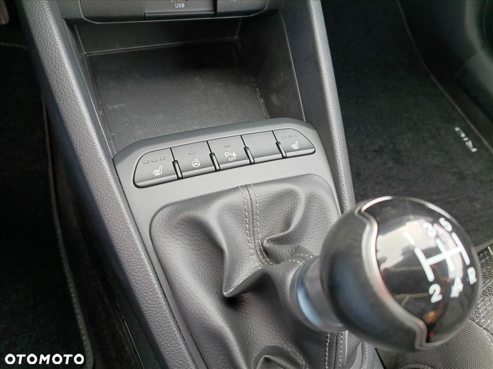 Kia Rio 1.2 M - 27
