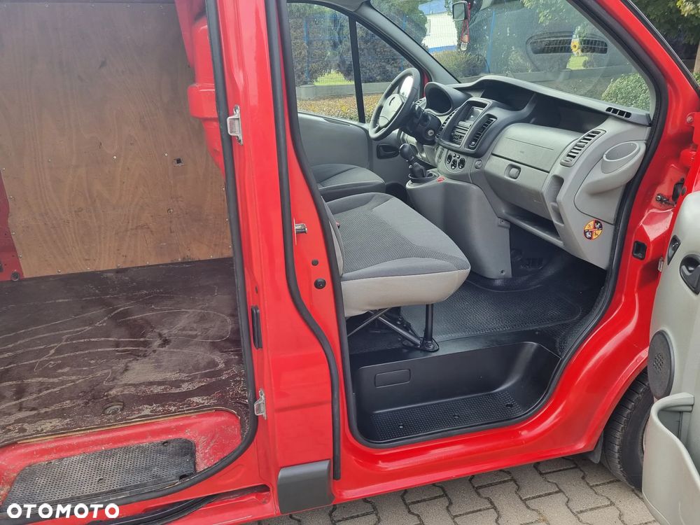 Opel vivaro long - 13