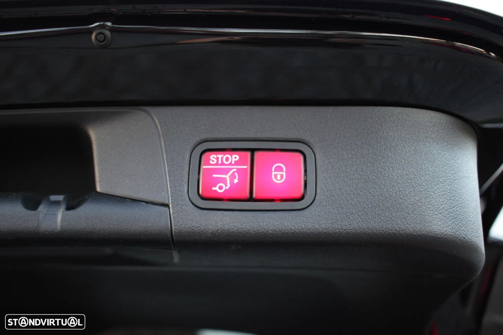 Mercedes-Benz B 220 d Style Plus - 23