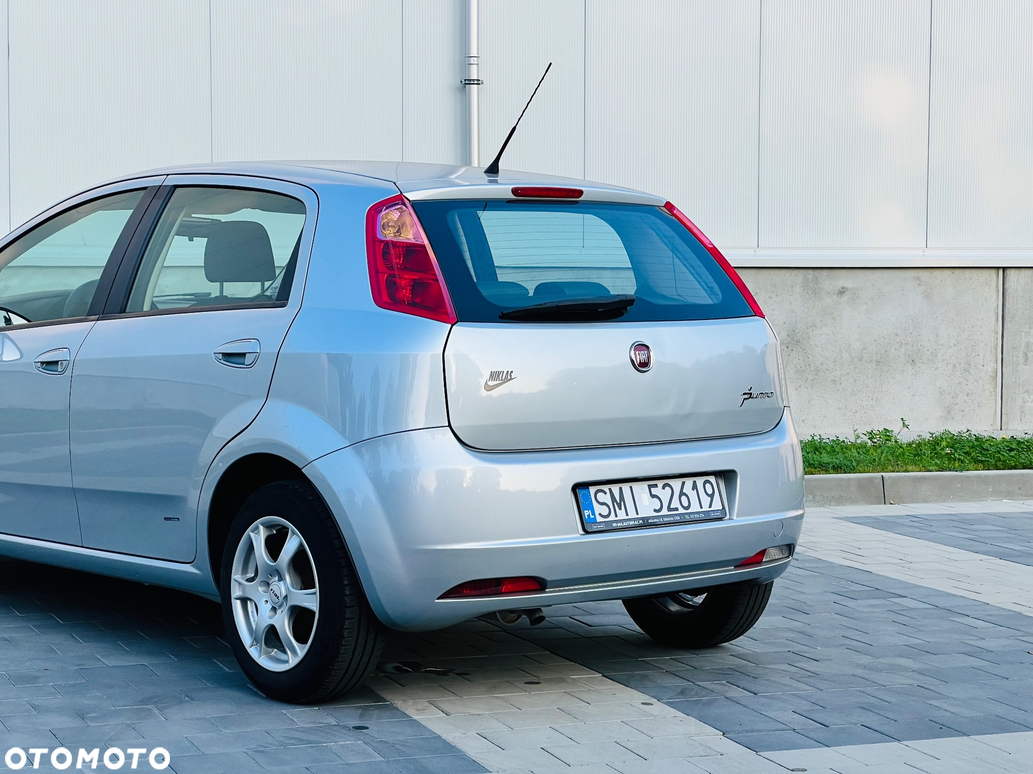 Fiat Grande Punto 1.4 8V Active - 12