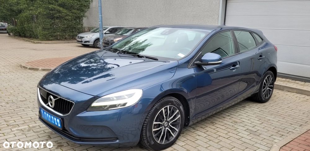 Volvo V40 - 1