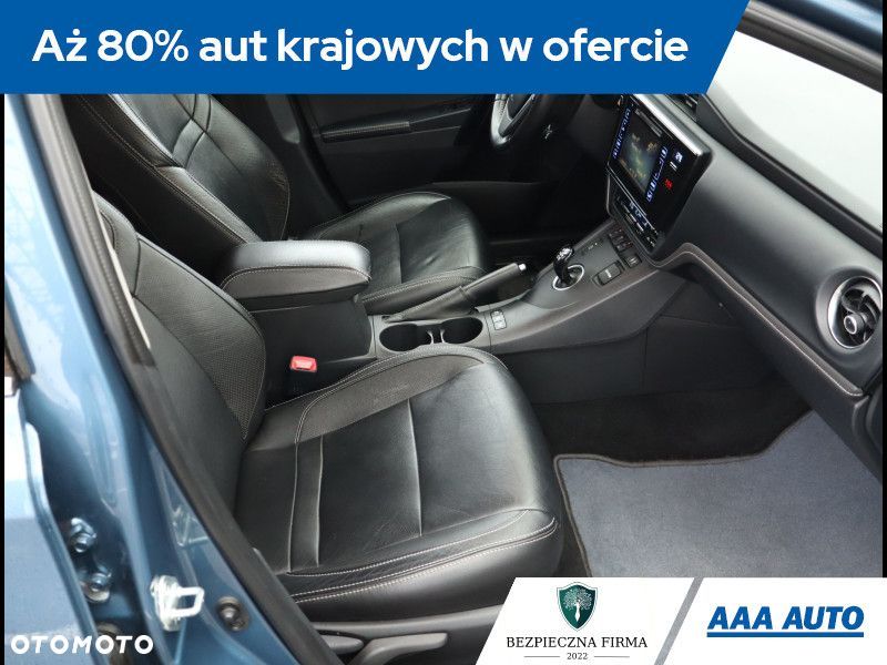 Toyota Auris - 10