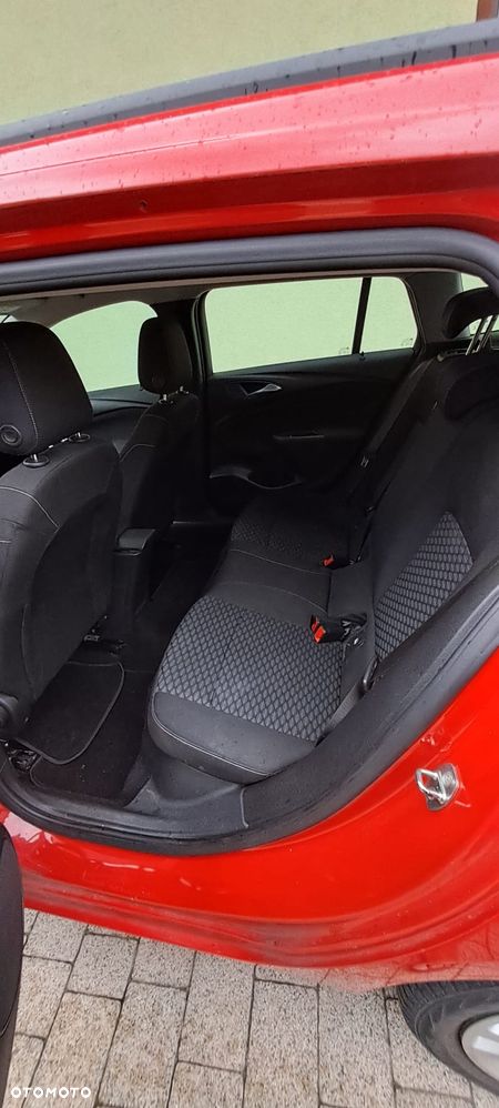 Opel Astra 1.6 CDTI Enjoy - 12