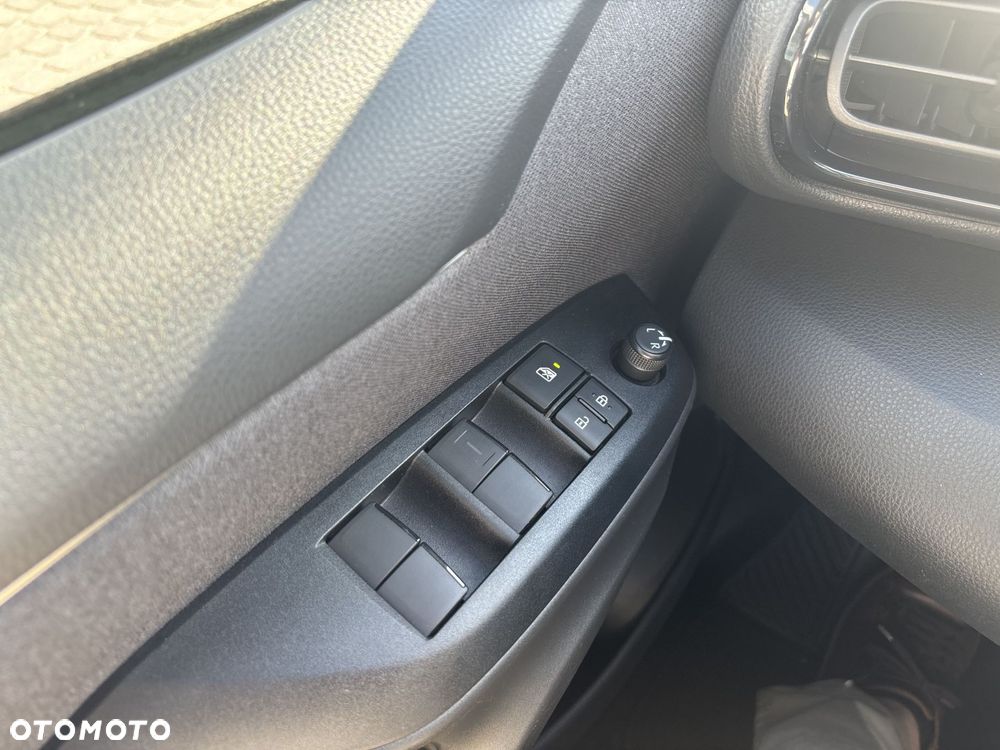 Toyota Yaris Hybrid 1.5 Style - 17