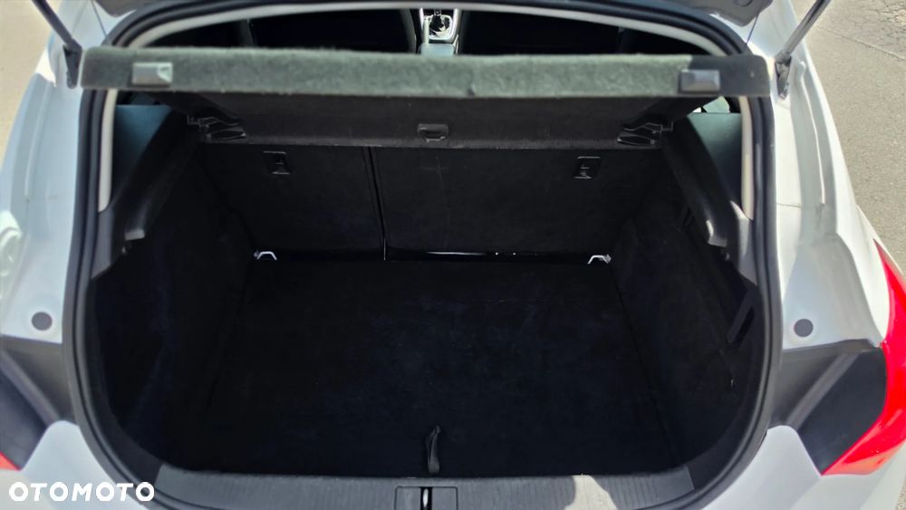 Opel Astra 1.6 ENERGY - 8