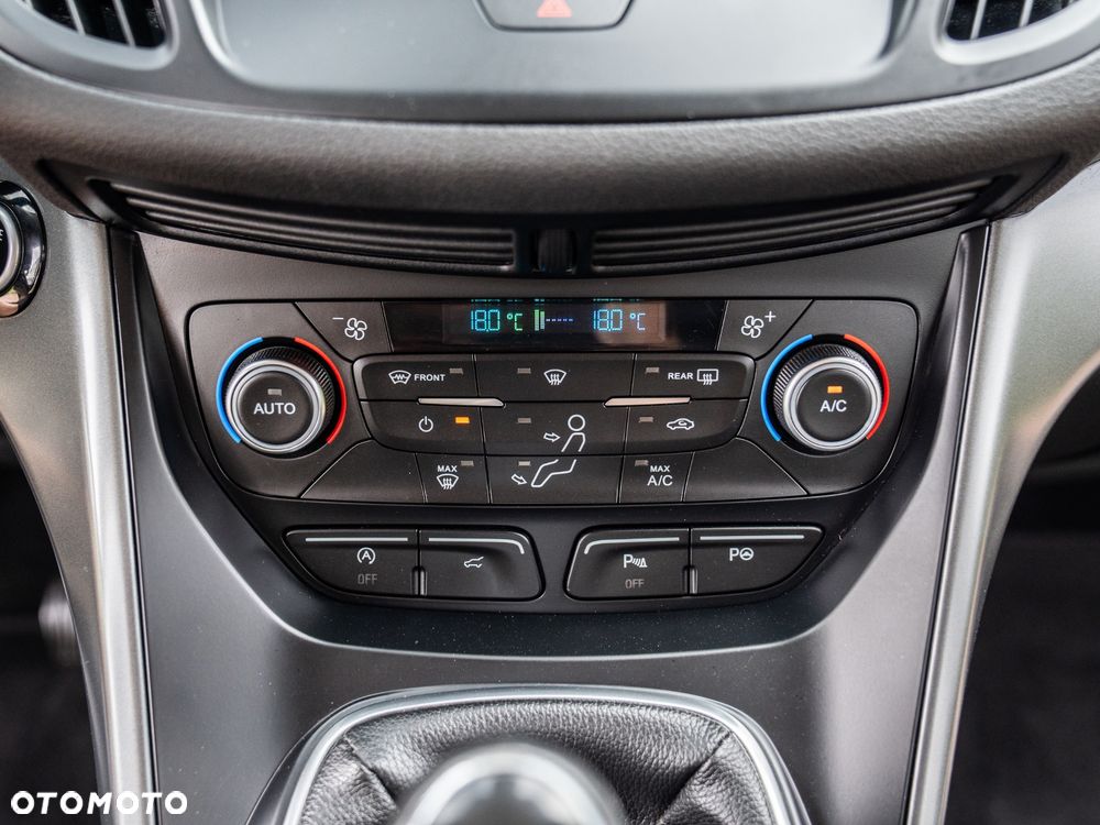 Ford Kuga 1.5 EcoBoost FWD Trend ASS GPF - 38