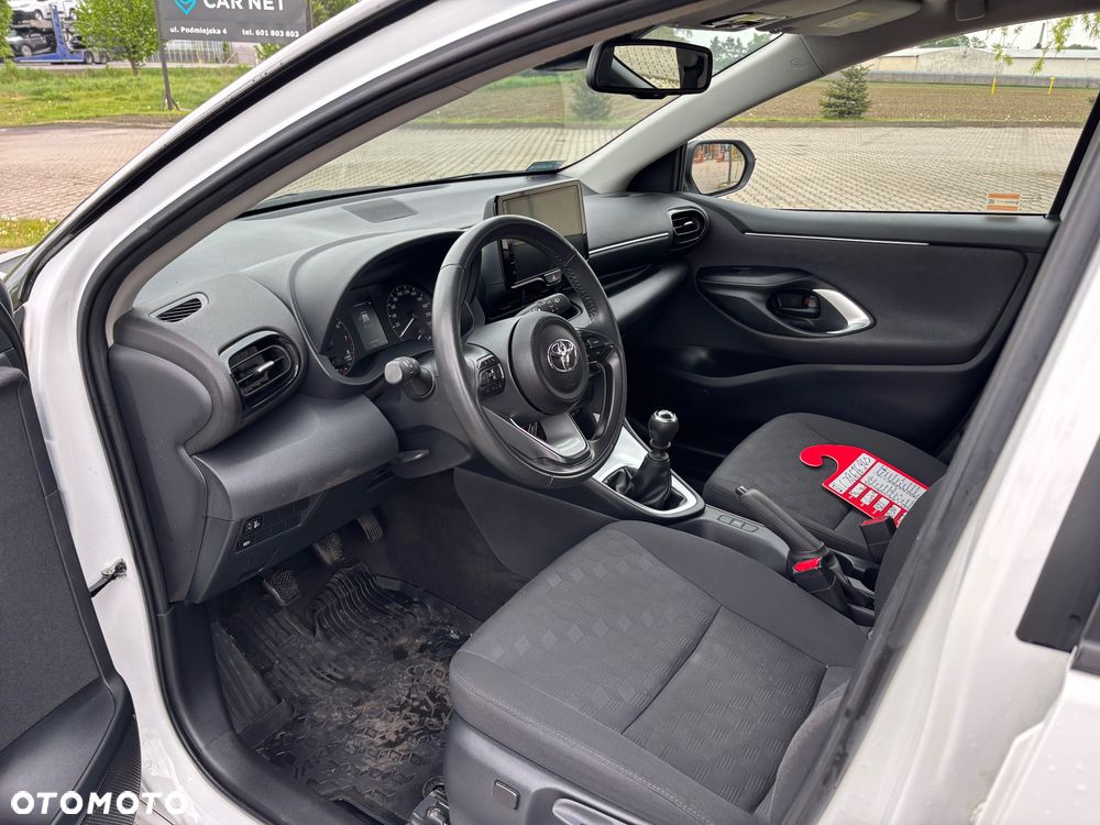 Toyota Yaris 1.5 Style - 22