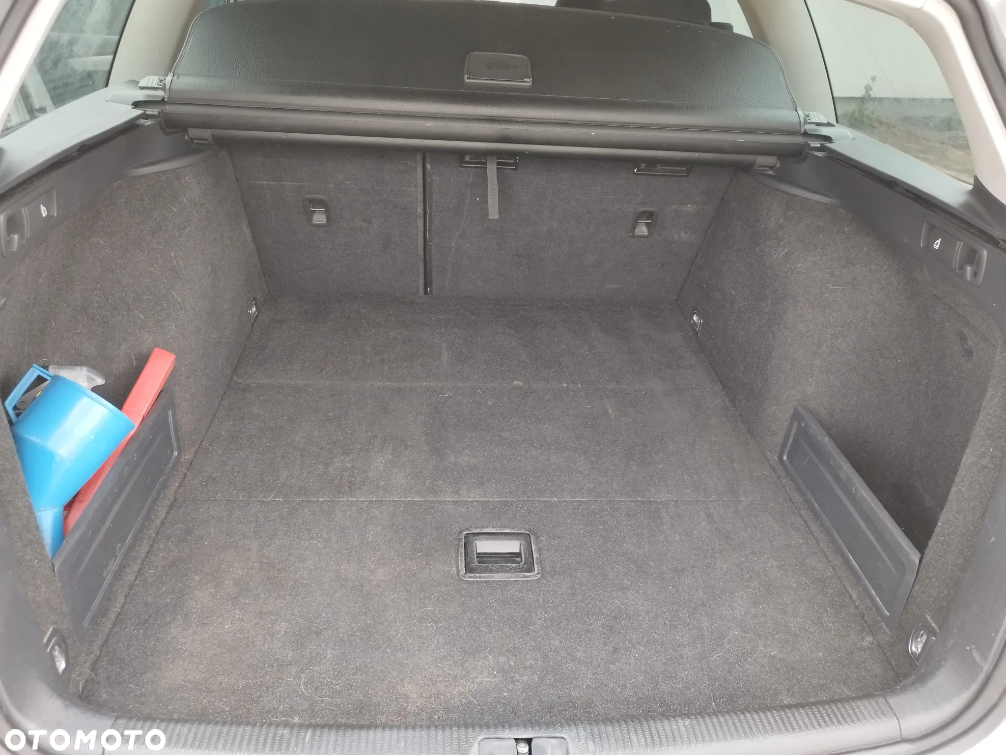 Volkswagen Passat 1.6 TDI Comfortline - 9