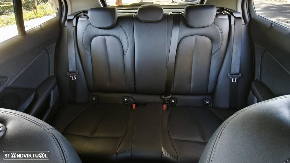 BMW 116 d Corporate Edition - 36