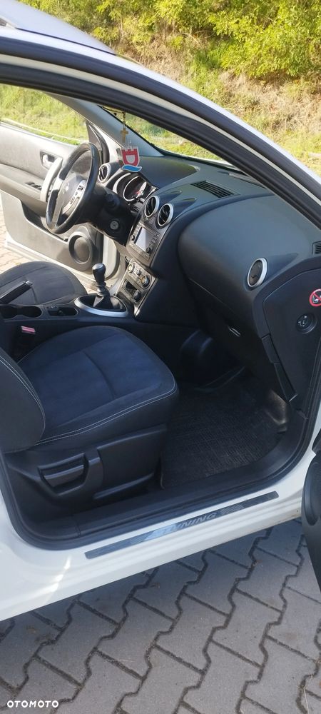 Nissan Qashqai - 14